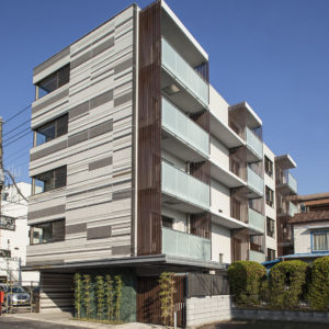 Mastre Court