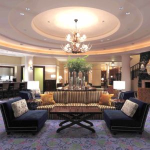 山中湖畔サロン